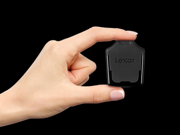 Lexar Professional CFexpress USB 3.1 讀卡機發佈，每秒傳輸可達1GB