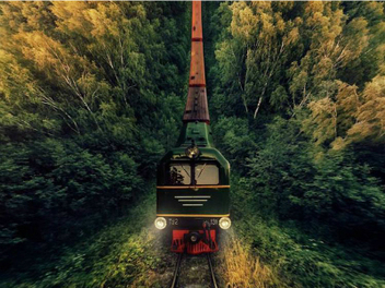 火車倩影的守護者，凝結如畫的12張鐵道美景照