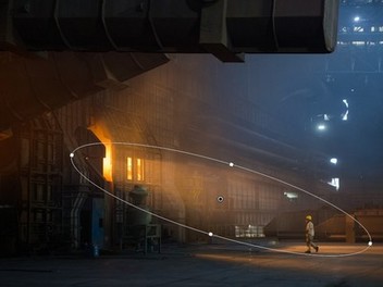 攝影的靈魂：Lightroom打造光影通透的鋼鐵廠紀實